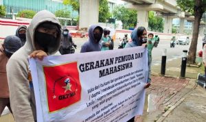 Desak Agar Liberty Sitinjak Dicopot, Puluhan Mahasiswa Geruduk Kantor Kemenkumham