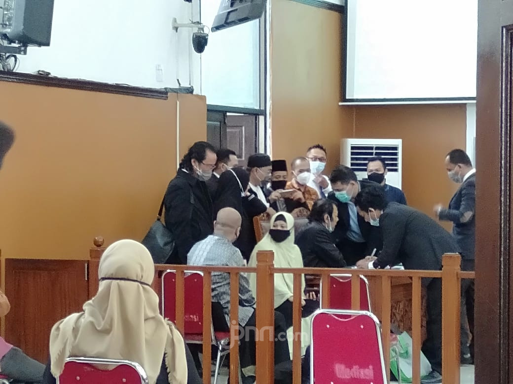 Ahli Bahasa dan Pidana Hadir Sebagai Saksi Ahli di Sidang Praperadilan Habib Rizieq Shihab