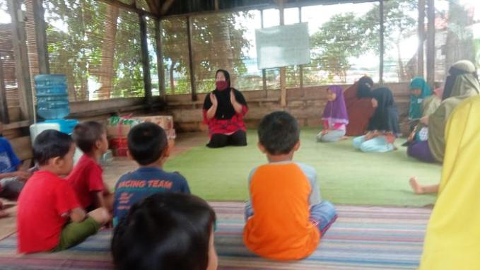 Sejumlah Anak Peserta Deklarasi Tentara Allah Jalani Trauma Healing Sejumlah Anak Peserta Deklarasi Tentara Allah Jalani Trauma Healing