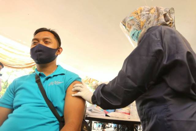 Nakes Tolak Vaksin, Pengamat: Itu Tidak Etis