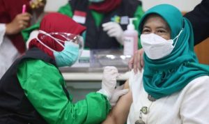 Lansia Akan Divaksin, Risiko Covid-19 Makin Berkurang