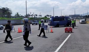 Lebih dari 500 Mobil yang Mengarah ke Kabupaten Bandung Terpaksa Putar Balik