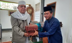 Kang DS Bupati Bandung Terpilih Siapkan Kampung Adat Mahmud Jadi Destinasi Wisata Religi Kang DS Bupati Bandung Terpilih Siapkan Kampung Adat Mahmud Jadi Destinasi Wisata Religi
