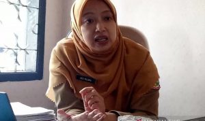 Diduga Kelelahan Setelah Jaga Malam, Nakes di Garut Pingsan Setelah Vaksinasi Covid-19