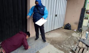 Kawasan Jalan Cipageran Galakan Pemeriksaan Razia Masker Rutin Kawasan Jalan Cipageran Galakan Pemeriksaan Razia Masker Rutin