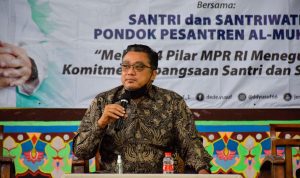 Sosialisasi 4 Pilar di Pesantren, Dede Yusuf Ajak Santri Sebarkan Nilai-Nilai Kebangsaan