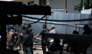 Penutupan Paksa Akses Jalan ke Lahan Sengketa Tamansari