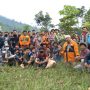 Peringati Hari Peduli Sampah Nasional, Gabungan Komunitas Pecinta Alam Cimanggung Lakukan Penanaman Pohon