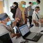 Lansia di Kota Bandung Mulai Terima Dosis Pertama Vaksin Covid-19