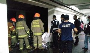 Mal BEC Kebakaran, Pengunjung Berhamburan, Kerugian Masih Belum Tertaksir
