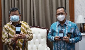 Bupati Garut Imbau Masyarakat Lapor Pajak Lebih Awal Bupati Garut Imbau Masyarakat Lapor Pajak Lebih Awal