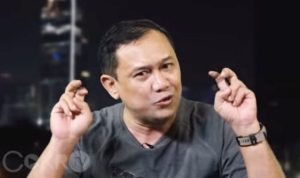 Denny Siregar Minta MUI untuk Tidak Mengatur Puasa Ramadan