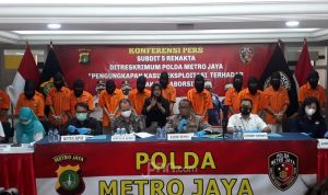 Polisi Tangkap 15 Germo yang Promosikan 91 Anak di Bawah Umur pada Pria Hidung Belang