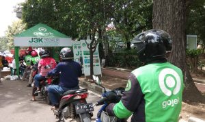 Posko J3K Disiagakan Gojek di 7 Titik Kota Bandung