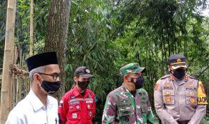 Jembatan Gantung Sinergitas TNI - Polri Segera Dibangun, Sambungkan Desa Ciherang dan Cimarias Jembatan Gantung Sinergitas TNI - Polri Segera Dibangun, Sambungkan Desa Ciherang dan Cimarias