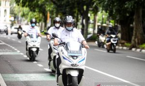 Uji Coba, Pemkot Bandung Dapat 22 Motor Listrik untuk Operasional ASN