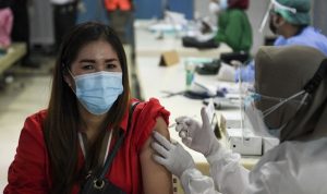 Sanksi Penolak Vaksin Masih Diperhitungkan Sanksi Penolak Vaksin Masih Diperhitungkan