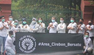 Karyawan Pegadaian Cirebon Tolak Rencana Holding