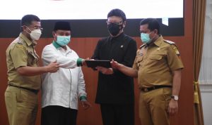 Menpan RB Apresiasi Inovasi Layanan Publik di Kabupaten Sumedang Menpan RB Apresiasi Inovasi Layanan Publik di Kabupaten Sumedang