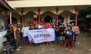 Explore Humanity Bersama Deenay Bantu Korban Bencana di Pamanukan