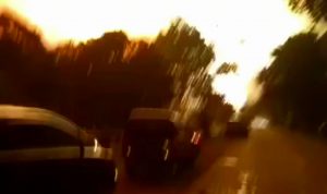 Kilang Minyak Balongan Terbakar, Polisi Langsung Lakukan Penyekatan Jalan