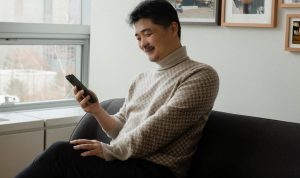 Luar Biasa! Bos Aplikasi Chating Ini Sumbangkan Sebagian Besar Kekayaannya yang Berjumlah Ratusan Triliun