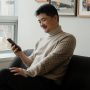 Luar Biasa! Bos Aplikasi Chating Ini Sumbangkan Sebagian Besar Kekayaannya yang Berjumlah Ratusan Triliun