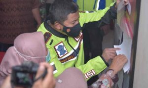 Bandel Tolak Isolasi Mandiri, Akan Ada Tindakan Tegas dari Kapolda Jabar Bandel Tolak Isolasi Mandiri, Akan Ada Tindakan Tegas dari Kapolda Jabar
