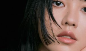 Lihat Potret Kim So Hyun dengan Gaya Rambut Baru, Auranya Beda Lihat Potret Kim So Hyun dengan Gaya Rambut Baru, Auranya Beda