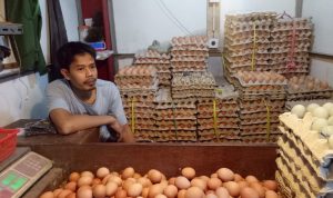 Jelang Ramadan, Segini Harga Telur Ayam di Pasar Tradisional Cimahi