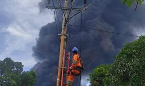 PLN Gerak Terus Upayakan Penormalan Kelistrikan di Cimenyan,Bandung dan Balongan, Indramayu