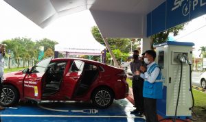 PLN Berencana Tambah Fasilitas Fast Charging Mobil Listrik di Jawa Barat PLN Berencana Tambah Fasilitas Fast Charging Mobil Listrik di Jawa Barat