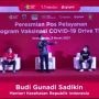 Menkes Gandeng Halodoc-Gojek Buka Layanan Vaksinasi dengan Metode Drive Thru