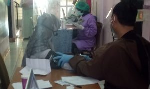 Puskesmas Kelurahan Cipageran Menargetkan 250 Lansia untuk Disuntik Vaksin Covid-19
