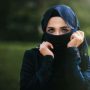 4 Tips Rawat Rambut untuk Perempuan Berhijab