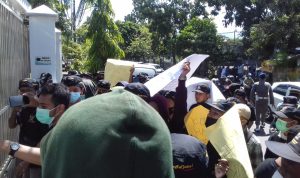 Sengketa Lahan di Cidadap Kota Bandung Terus Berlanjut, Kuasa Hukum Ahli Waris Menduga Ada Mafia Tanah Sengketa Lahan di Cidadap Kota Bandung Terus Berlanjut, Kuasa Hukum Ahli Waris Menduga Ada Mafia Tanah