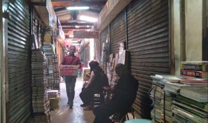 Efek Pandemi, Surga Literatur di Palasari Sepi Pembeli