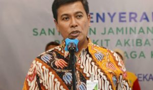 Jokowi Teken Inpres Perintahkan Seluruh Elemen Pemerintahan Dukung BPJS Ketenagakerjaan Jokowi Teken Inpres Perintahkan Seluruh Elemen Pemerintahan Dukung BPJS Ketenagakerjaan