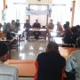 Kabupaten Bandung Barat Dilanda Korupsi, Warga dan Tokoh Masyarakat Bentuk P4KBB AMBIL SIKAP: Warga Bandung Barat membentuk P4KBB sebagai keresahan akibat kasus korupsi.