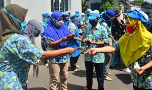 Penundaan THR Jangan Buat Gaduh Para Buruh