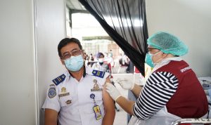 Shopee Hadirkan Pusat Vaksinasi Bantu Pemulihan Ekonomi