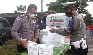 Selama Ramadan, Satlantas Polresta Bandung Bakal Bagikan Ratusan Paket Takjil Selama Ramadan, Satlantas Polresta Bandung Bakal Bagikan Ratusan Paket Takjil