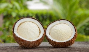 6 Khasiat Luar Biasa dari Kentos Kelapa