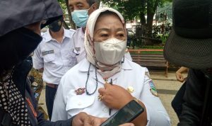 Terkait Larangan Mudik, Organda Bandung Minta Pemerintah Tidak Berat Sebelah Ketua Organisasi Angkutan Darat (Organda) DPC Kota Bandung, Neneng Djuraidah. Foto: Boy Darmawan