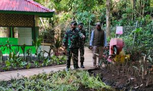 Dansektor 1 Satgas Citarum Menerapkan Sanksi Kepada Masyarakat yang Mencabut Pohon Dansektor 1 Satgas Citarum Menerapkan Sanksi Kepada Masyarakat yang Mencabut Pohon