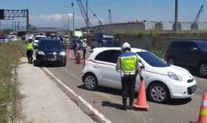Ratusan Kendaraan Diputar Balik di Tol Cileunyi, Mayoritas dari Jabodetabek