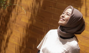 Tantri Kotak Pernah Jadi Backing Vocal Agnez Mo Tantri Kotak Pernah Jadi Backing Vocal Agnez Mo