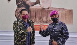 Menko Airlangga Apresiasi Dedikasi TNI dalam Penanganan COVID-19