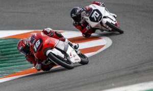 Tampil Apik, Mario Berhasil Finish Lima Besar FIM CEV Moto 3 Valencia