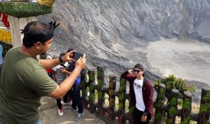 Keberadaan TWA Tangkuban Parahu di Lembang memiliki daya tarik kuat untuk pengunjung dari belahan daerah hingga dunia. (Ilustrasi)